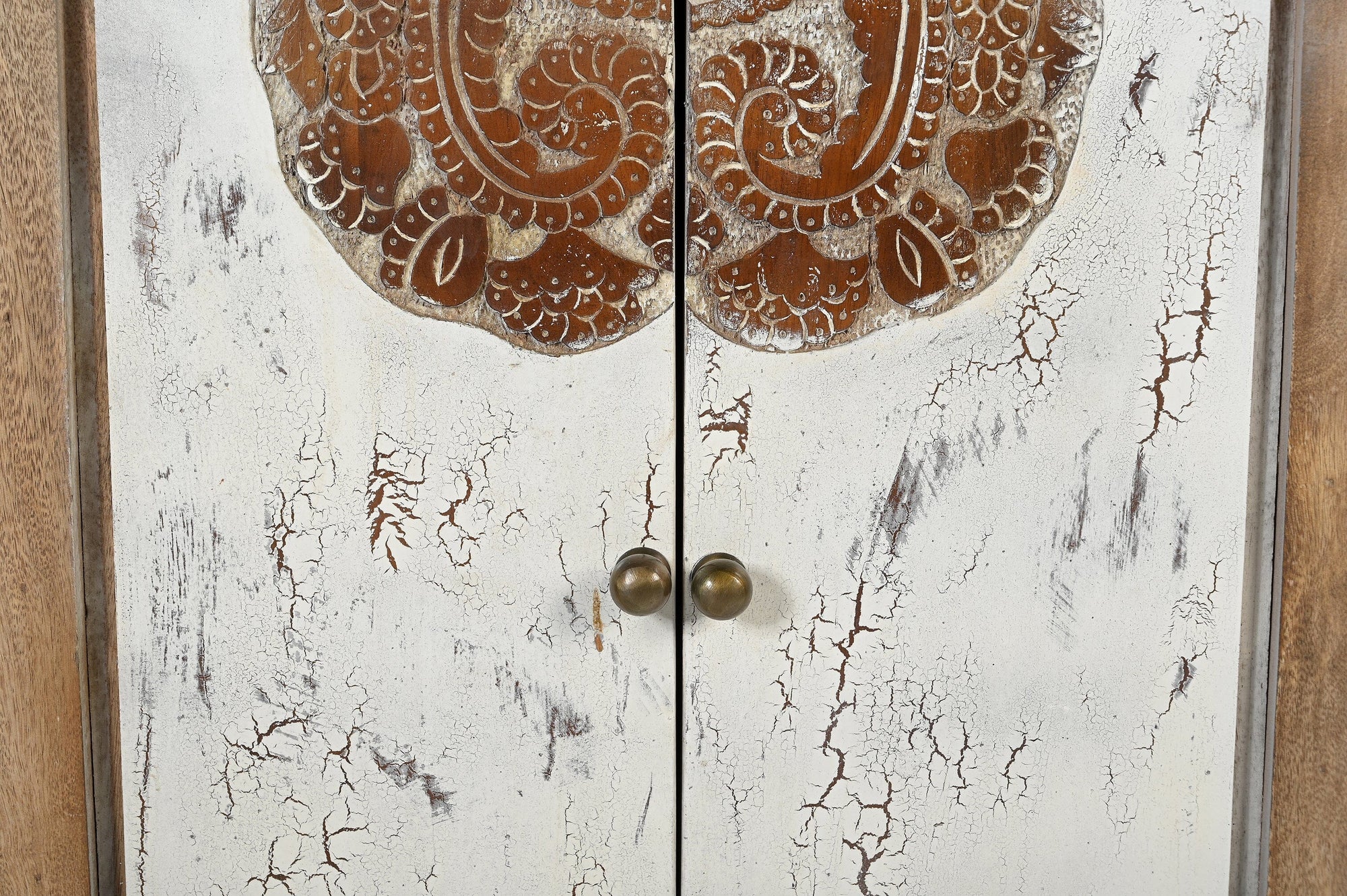 COWHIDE PATCHWORK CHEST OF DRAWERS Philbee Interiors 